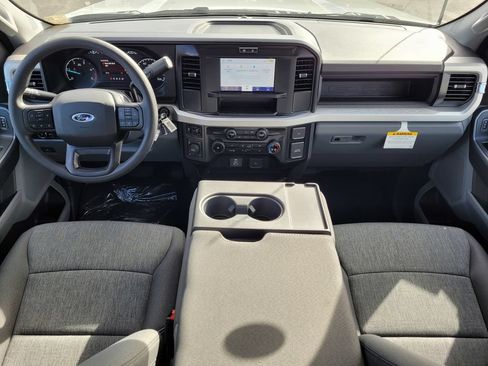 New 2026 Ford F250 XL w/ STX Appearance Package AWD/4WD image 9