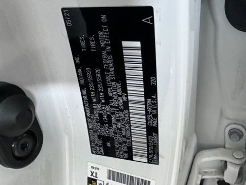 Used 2021 Toyota Highlander XSE image 35