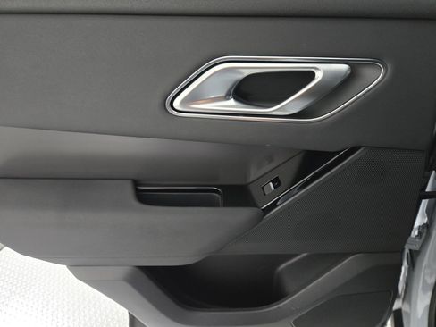 Used 2024 Land Rover Range Rover Velar Dynamic SE image 21