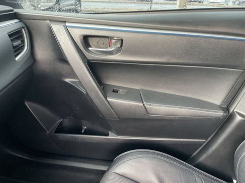 Used 2016 Toyota Corolla S FWD image 20