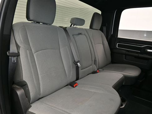 Used 2024 RAM 2500 Big Horn w/ Off Road Package image 39