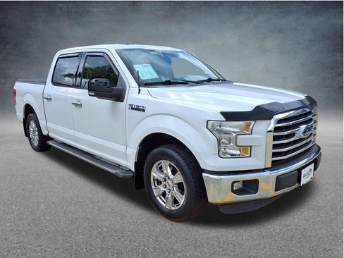 Used 2016 Ford F150 XLT w/ Equipment Group 302A Luxury RWD image 4