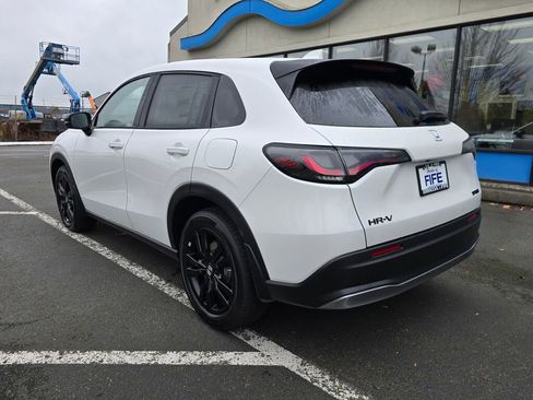New 2026 Honda HR-V Sport image 3