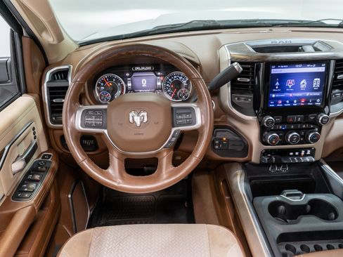 Used 2020 RAM 2500 Laramie image 11