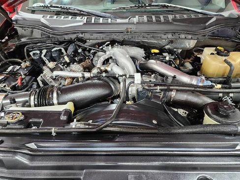 Used 2020 Ford F350 XLT w/ XLT Premium Package image 16