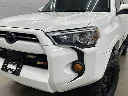 Used 2020 Toyota 4Runner SR5 RWD image 30