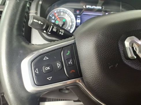 Used 2023 RAM 1500 Laramie AWD/4WD image 18