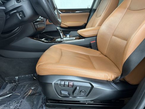Used 2017 BMW X3 xDrive28i AWD/4WD image 5