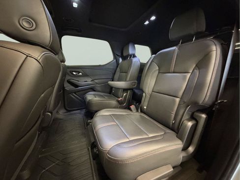 Used 2023 Chevrolet Traverse RS w/ LPO, Floor Liner Package AWD/4WD image 26
