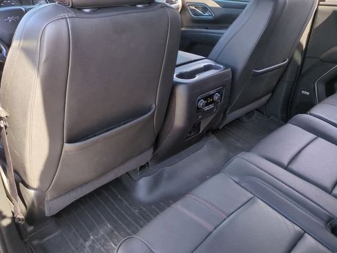 Used 2021 Chevrolet Suburban RST image 19