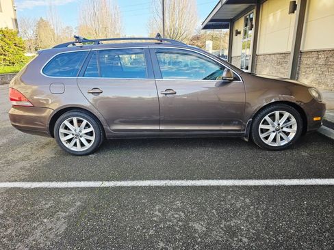 Used 2011 Volkswagen Jetta TDI image 6