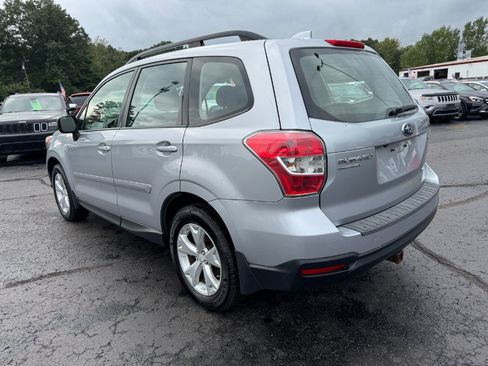 Used 2016 Subaru Forester 2.5i w/ Alloy Wheel Package AWD/4WD image 3