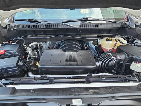 Used 2020 Chevrolet Silverado 1500 LTZ w/ LTZ Plus Package AWD/4WD image 31
