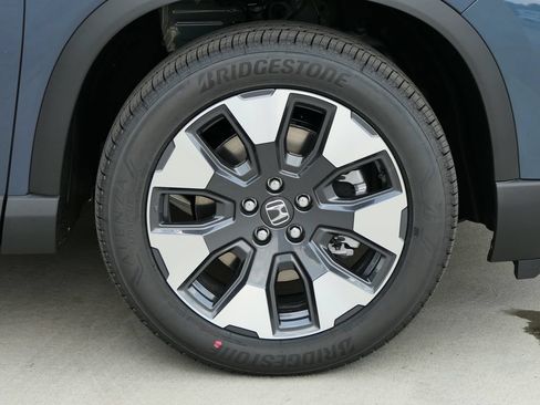 New 2026 Honda Pilot Elite image 11