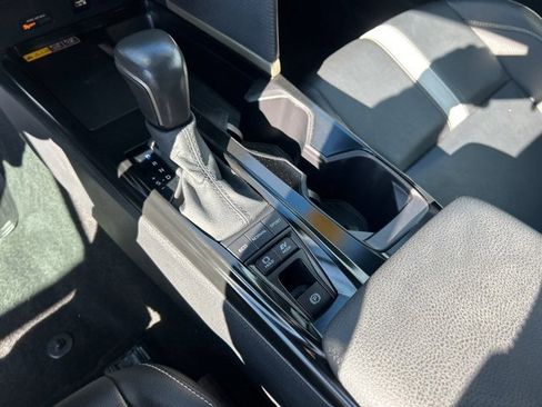 Used 2025 Toyota Camry SE image 24