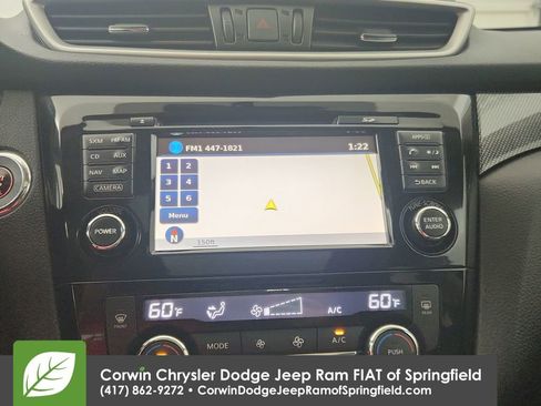 Used 2015 Nissan Rogue SL w/ SL Premium Package AWD/4WD image 23