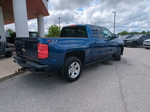Used 2018 Chevrolet Silverado 1500 LT w/ All Star Edition AWD/4WD image 21