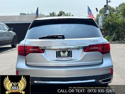 Used 2018 Acura MDX SH-AWD image 5