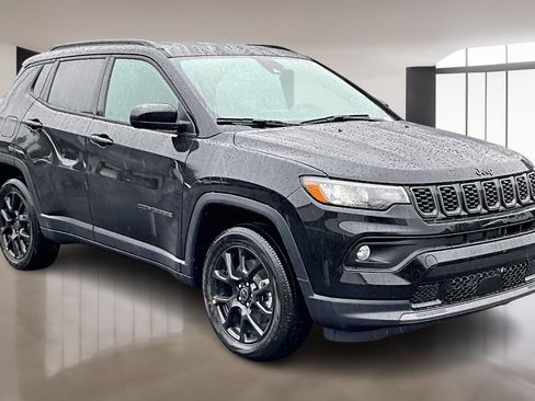 New 2026 Jeep Compass Latitude image 1