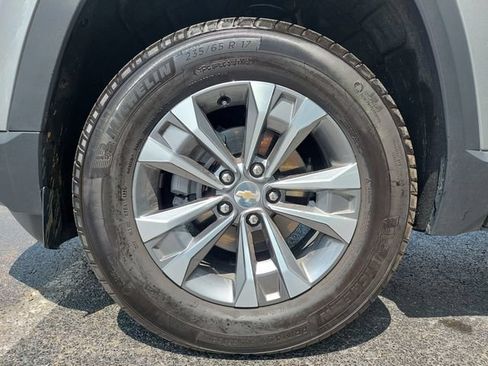 Used 2026 Chevrolet Equinox LT AWD/4WD image 31
