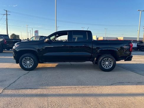 New 2026 Chevrolet Colorado LT image 2