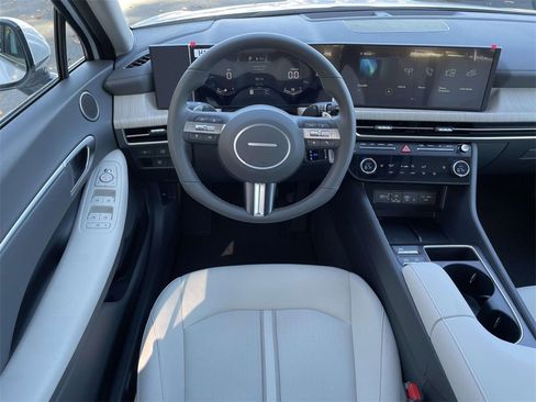 New 2026 Hyundai Sonata SEL image 13