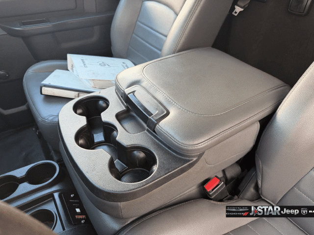 Used 2016 RAM 5500 Tradesman w/ Payload Upgrade Package AWD/4WD image 20