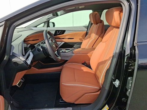 New 2025 Cadillac Optiq Sport 2 image 9