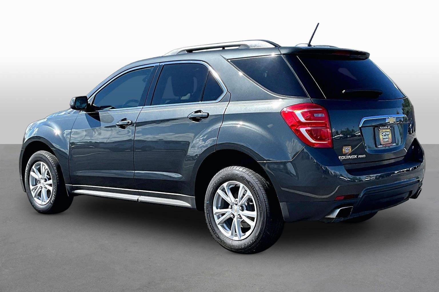 Used 2017 Chevrolet Equinox LT w/ Convenience Package AWD/4WD image 12