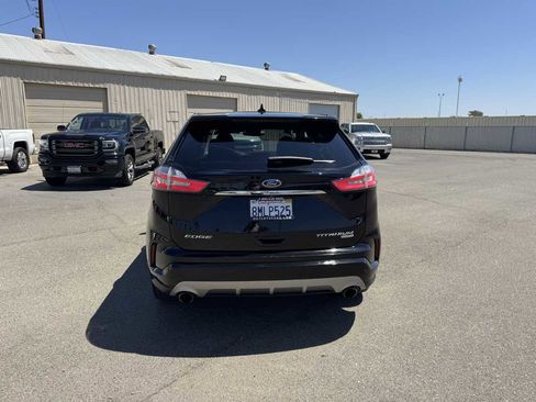 Used 2019 Ford Edge Titanium w/ Equipment Group 301A image 10
