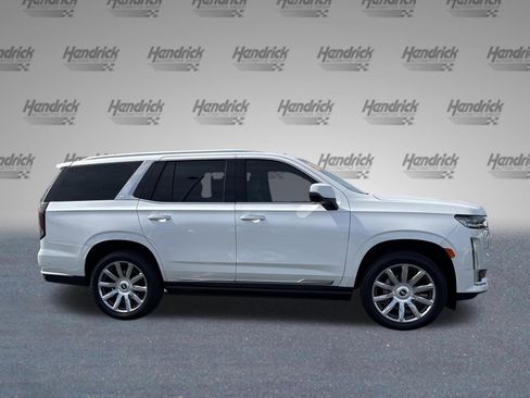 Used 2024 Cadillac Escalade Premium Luxury Platinum w/ Heavy-Duty Trailer Package image 11