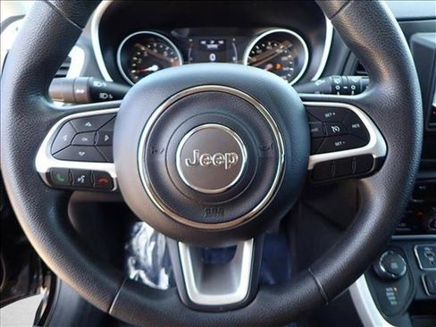 Used 2019 Jeep Compass Sport AWD/4WD image 12