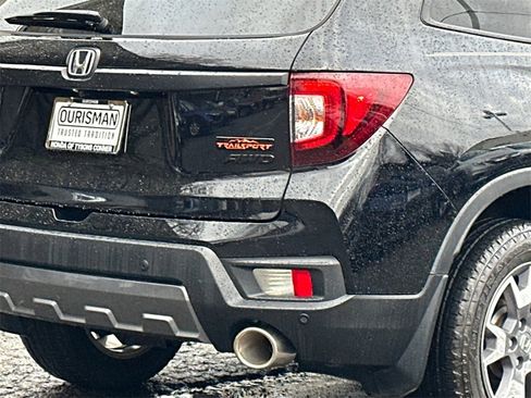 Used 2023 Honda Passport TrailSport image 7