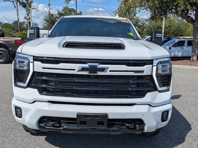 Used 2024 Chevrolet Silverado 2500 LTZ w/ LTZ Plus Package AWD/4WD image 8