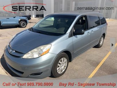 Used 2010 Toyota Sienna LE