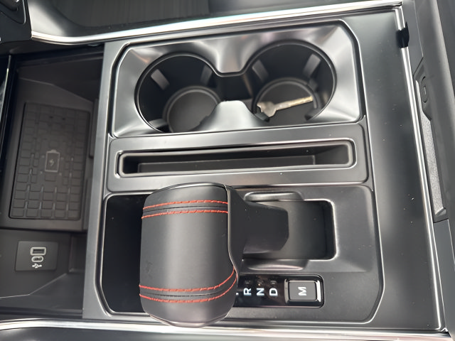 New 2025 Ford F150 Raptor AWD/4WD image 15