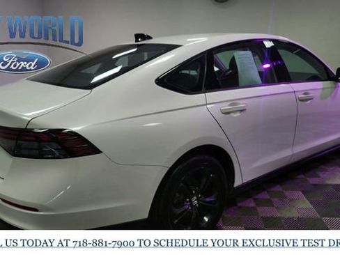 Used 2025 Honda Accord SE image 7