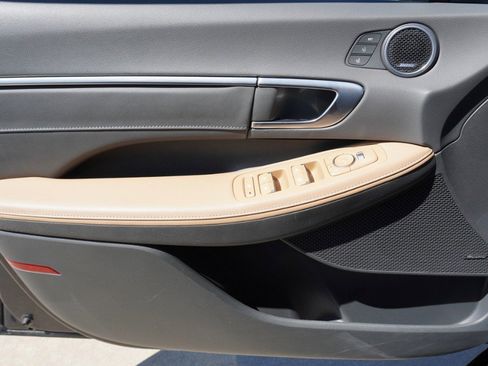 Used 2021 Hyundai Sonata Limited image 24