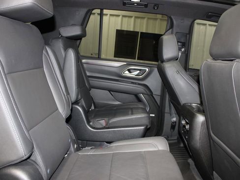 Used 2021 Chevrolet Tahoe Z71 image 31