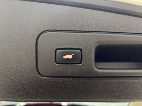 Used 2017 Acura MDX SH-AWD w/ Advance Package image 37