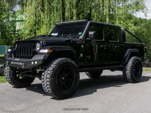 Used 2021 Jeep Gladiator Sport AWD/4WD image 12