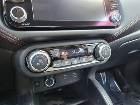 New 2025 Nissan Versa SR w/ Trunk Package image 19