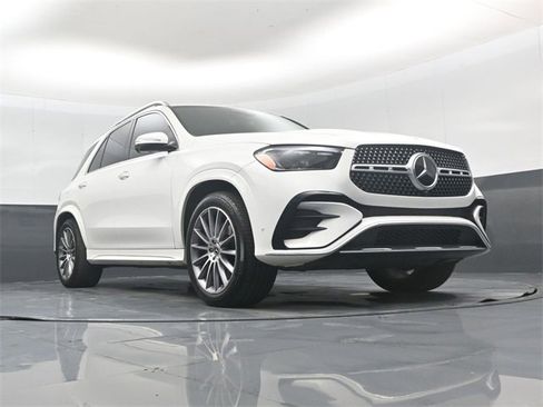Used 2024 Mercedes-Benz GLE 350 4MATIC image 45