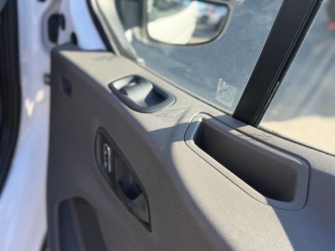 Used 2024 Ford Transit 250 Low Roof w/ Exterior Upgrade Package image 87