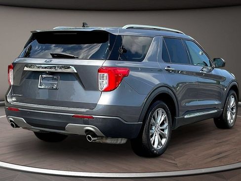 Used 2022 Ford Explorer Limited RWD image 7