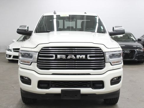 Used 2022 RAM 2500 Laramie AWD/4WD image 2