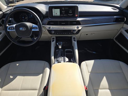 Used 2021 Kia Telluride EX w/ EX Premium Package image 12
