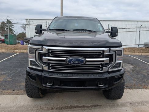 Used 2022 Ford F250 Limited w/ FX4 Off-Road Package image 3