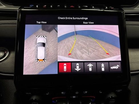 Used 2023 Jeep Grand Cherokee 4WD 4xe w/ Luxury Tech Group II image 11