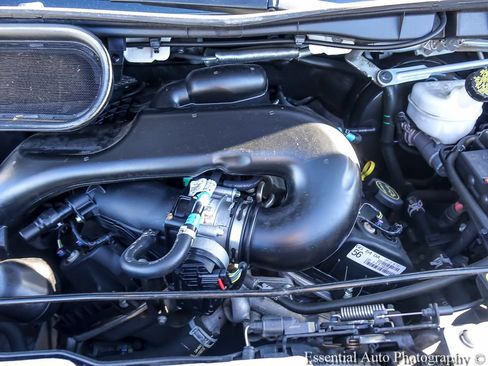 Used 2018 Ford Transit 150 XL RWD image 27